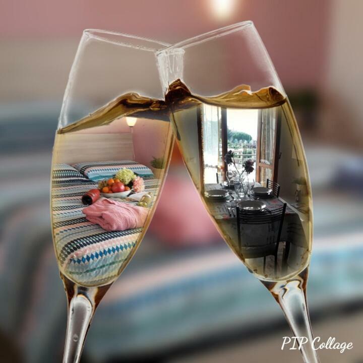 Apartment Aurora & Nicole Ideal Per Biker Con Terazza Vista Mare Parcheggio E Wi-Fi Gratuiti П'єтра-Лігуре Екстер'єр фото