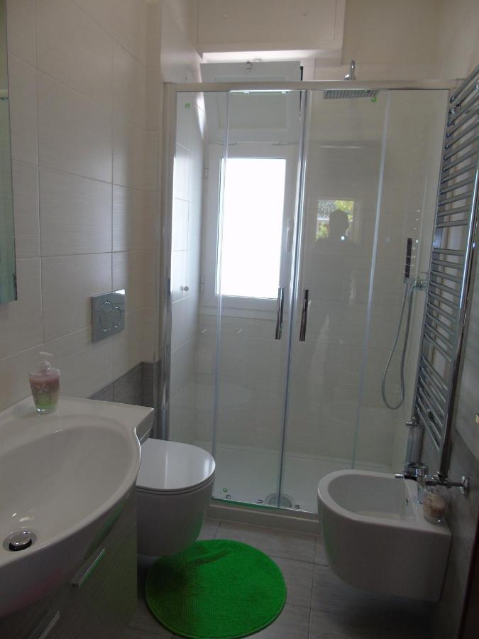Apartment Aurora & Nicole Ideal Per Biker Con Terazza Vista Mare Parcheggio E Wi-Fi Gratuiti П'єтра-Лігуре Екстер'єр фото